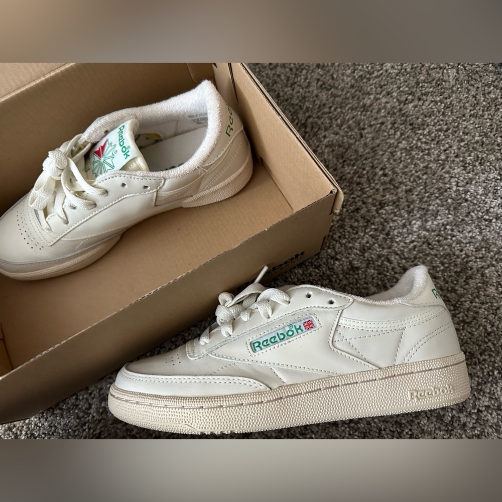 REEBOK Off White Club C 85 Vintage Shoes